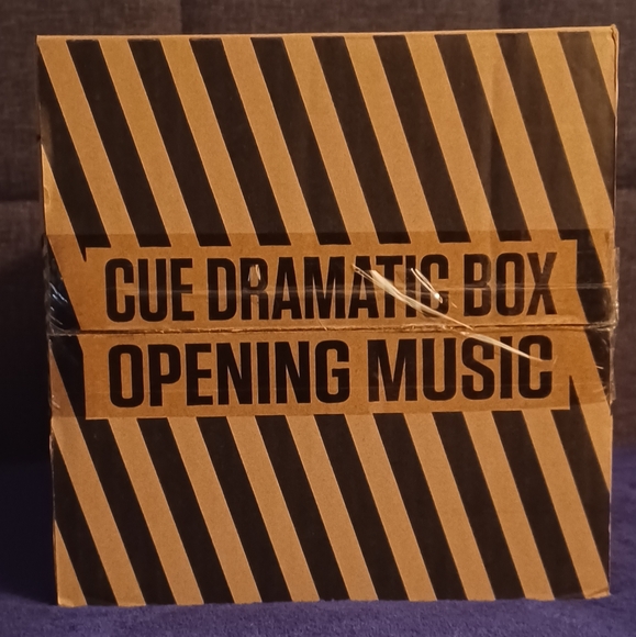 Mattel Creations - MOTU MOTHERBOARD 12in Action Figure - Picture 9 of 9